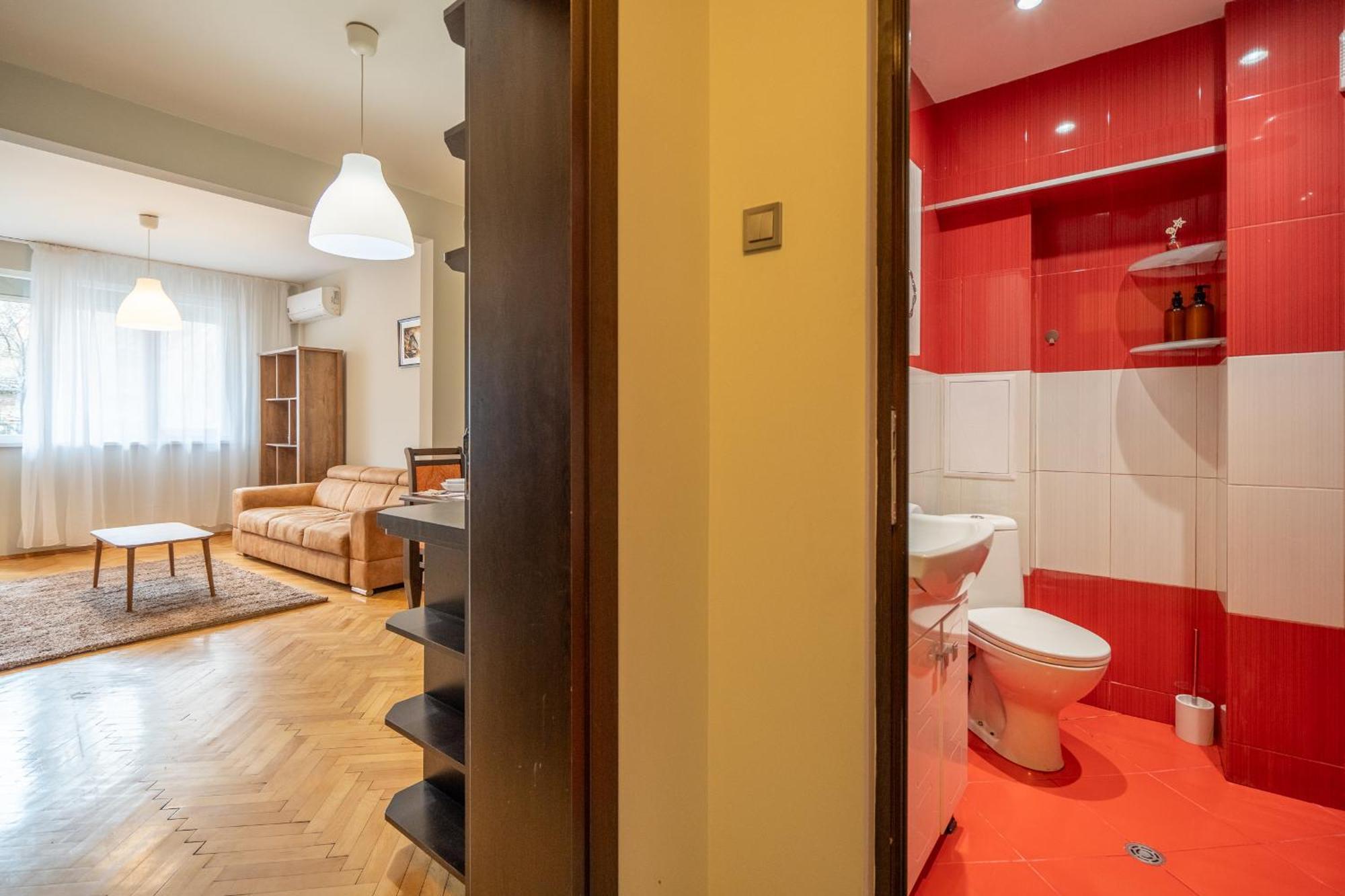 Pirotska 2-Bedroom 100M2 Apartment In Sofia Center Bagian luar foto