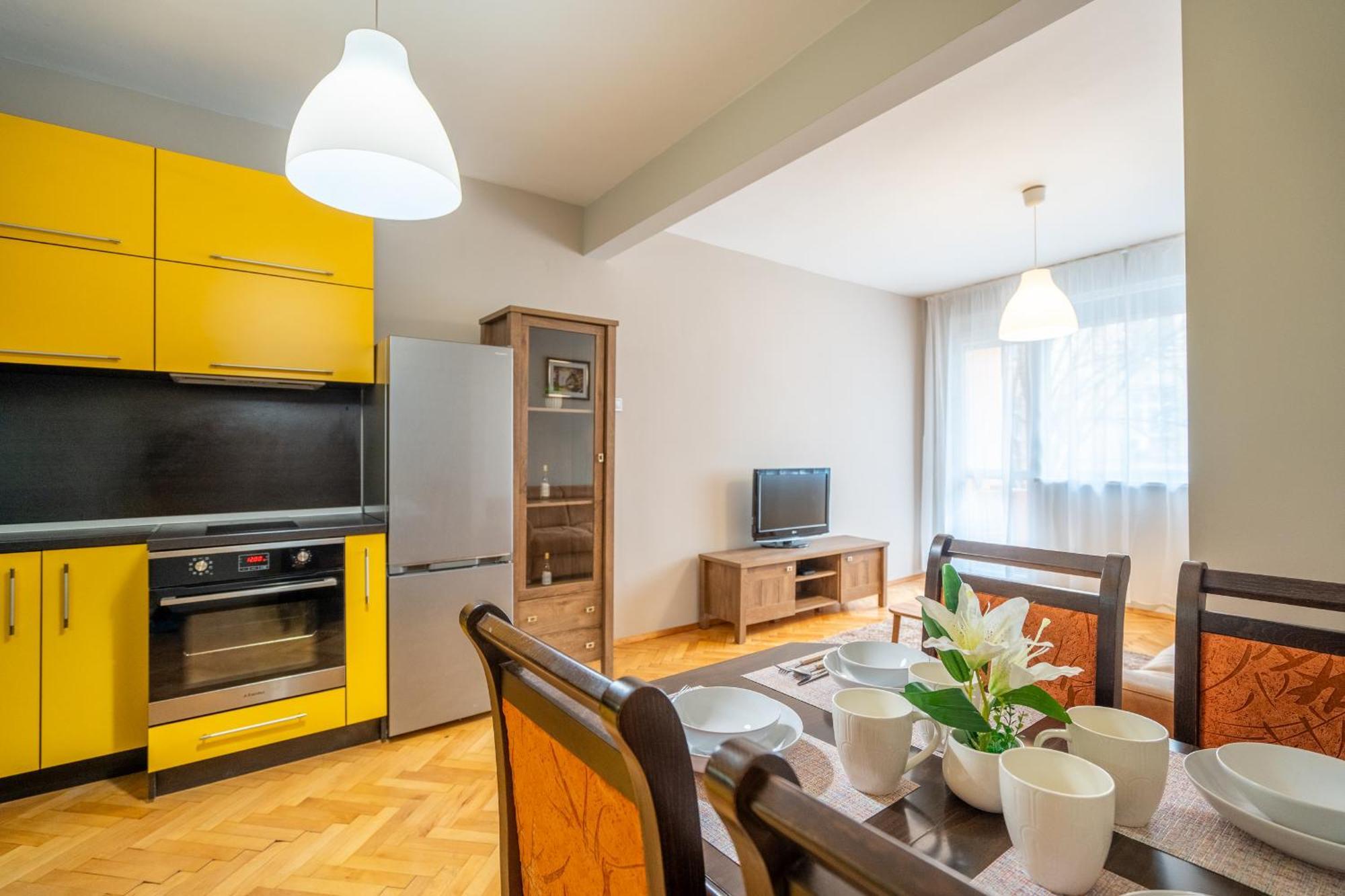 Pirotska 2-Bedroom 100M2 Apartment In Sofia Center Bagian luar foto